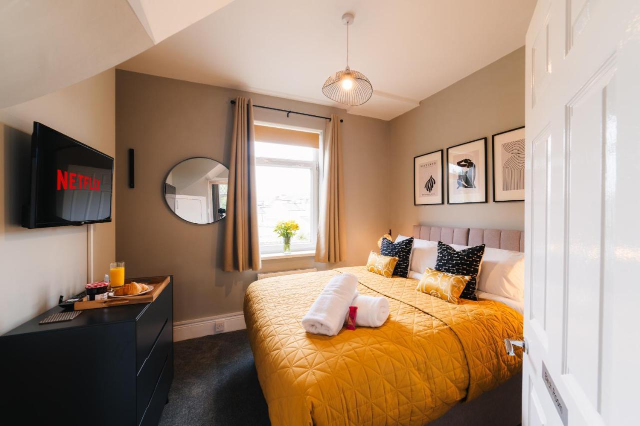 Holiday home Boutique, Modern For Families, Contractors, Fast Wifi, Free Netflix *