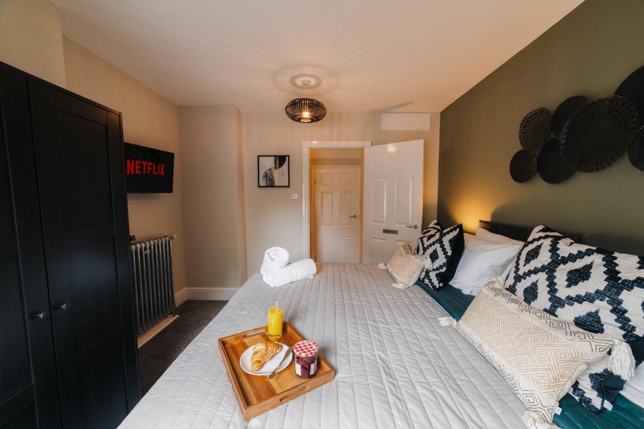Boutique, Modern For Families, Contractors, Fast Wifi, Free Netflix Holiday home Birmingham