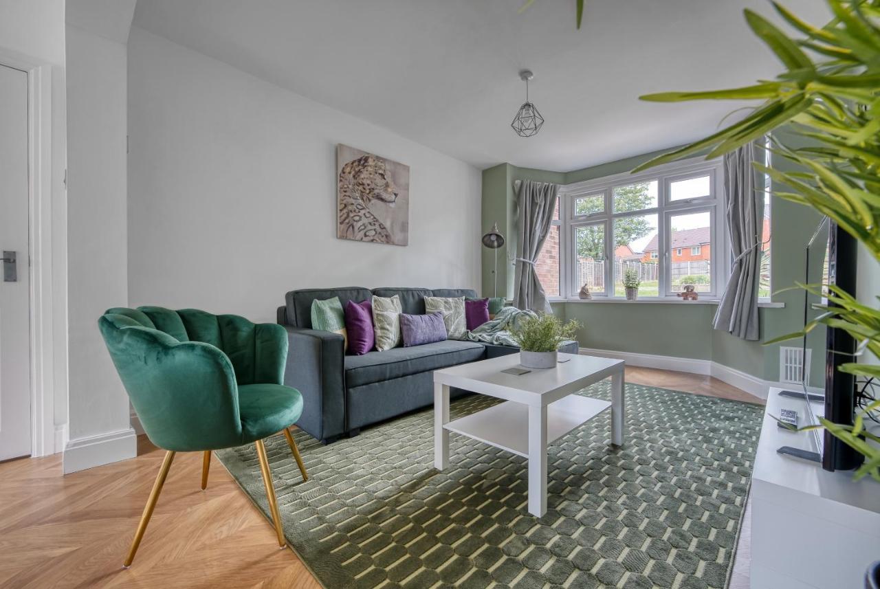 Team 4 Bedroom Free Parking Wifi Moseley Near Centre Nec Bhx *