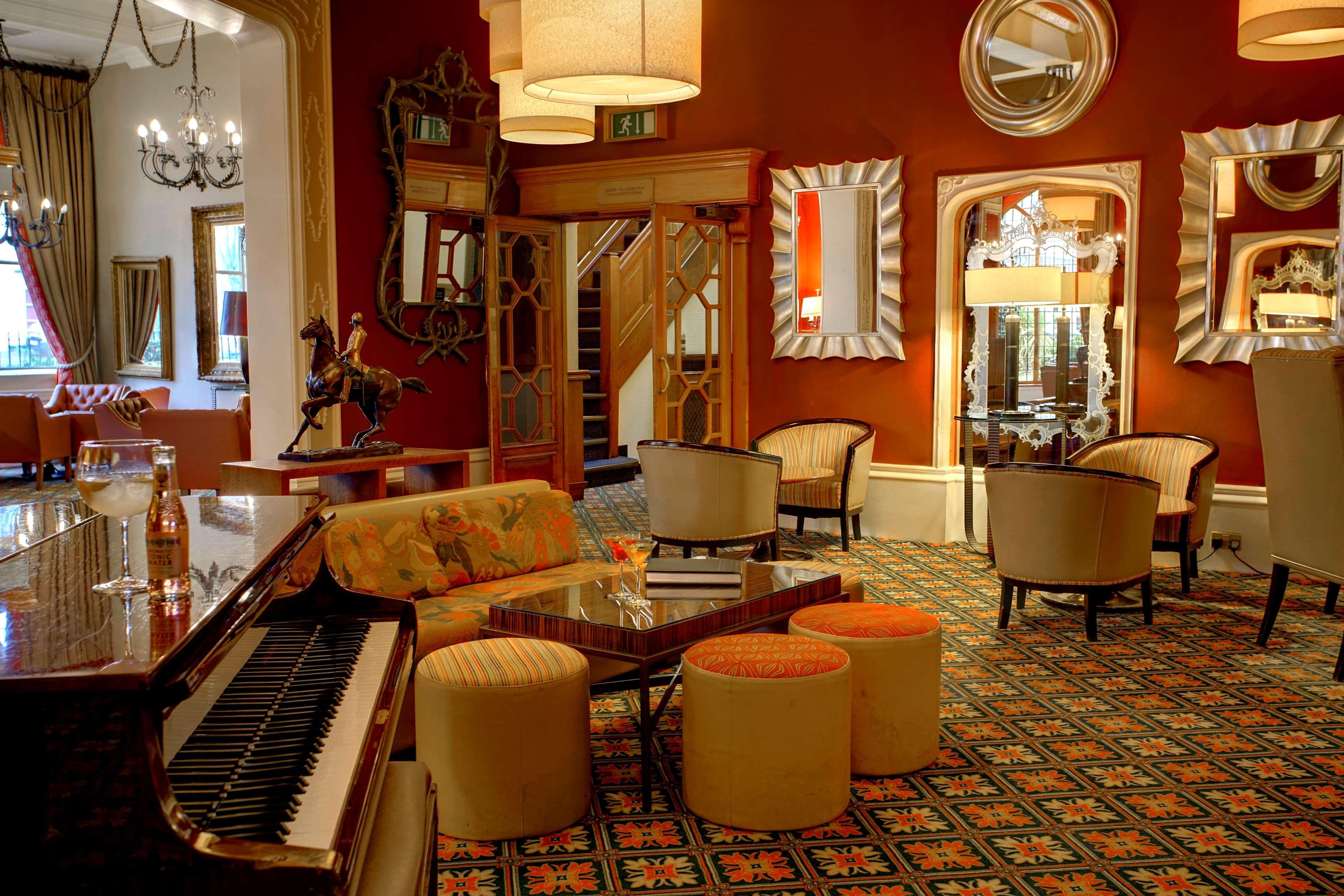 Hotel Western Plough And Harrow 4*