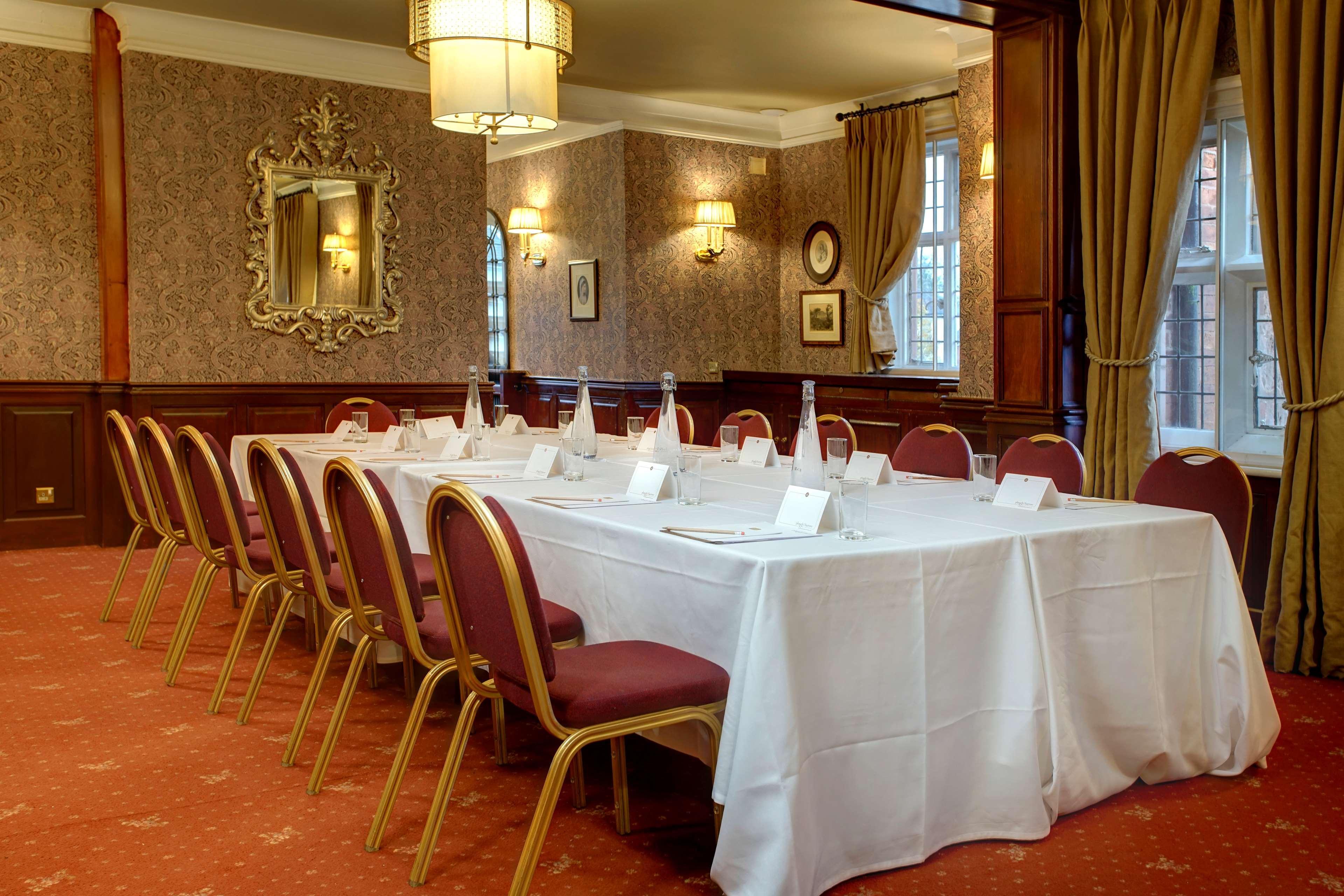 Western Plough And Harrow Hotel