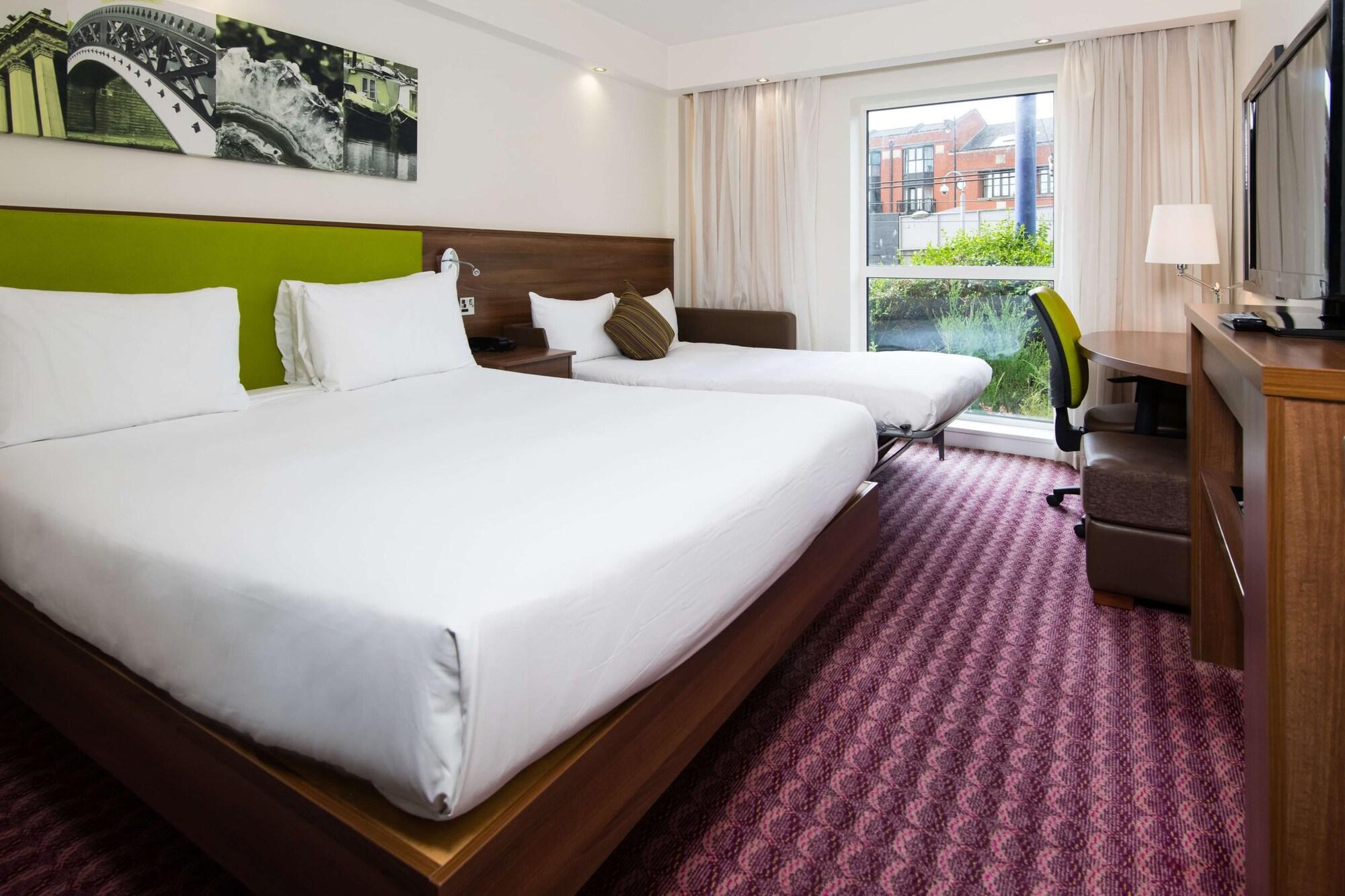 Hampton By Hilton Jewellery Quarter 3*