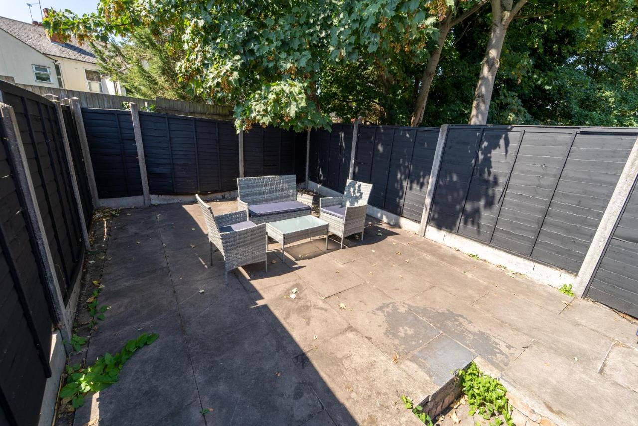 Stunning 1-bed In Available Apartment *