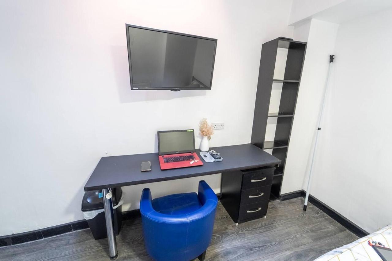 Stylish Cosy In Selly Oak