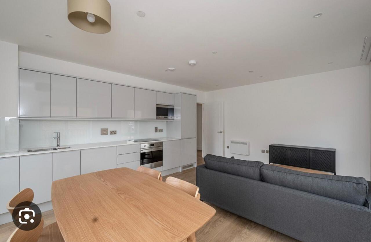 Homestay Double With Its Own Bathroom In A Shared 2 Bedroom Flat For Rent In Bham Birmingham