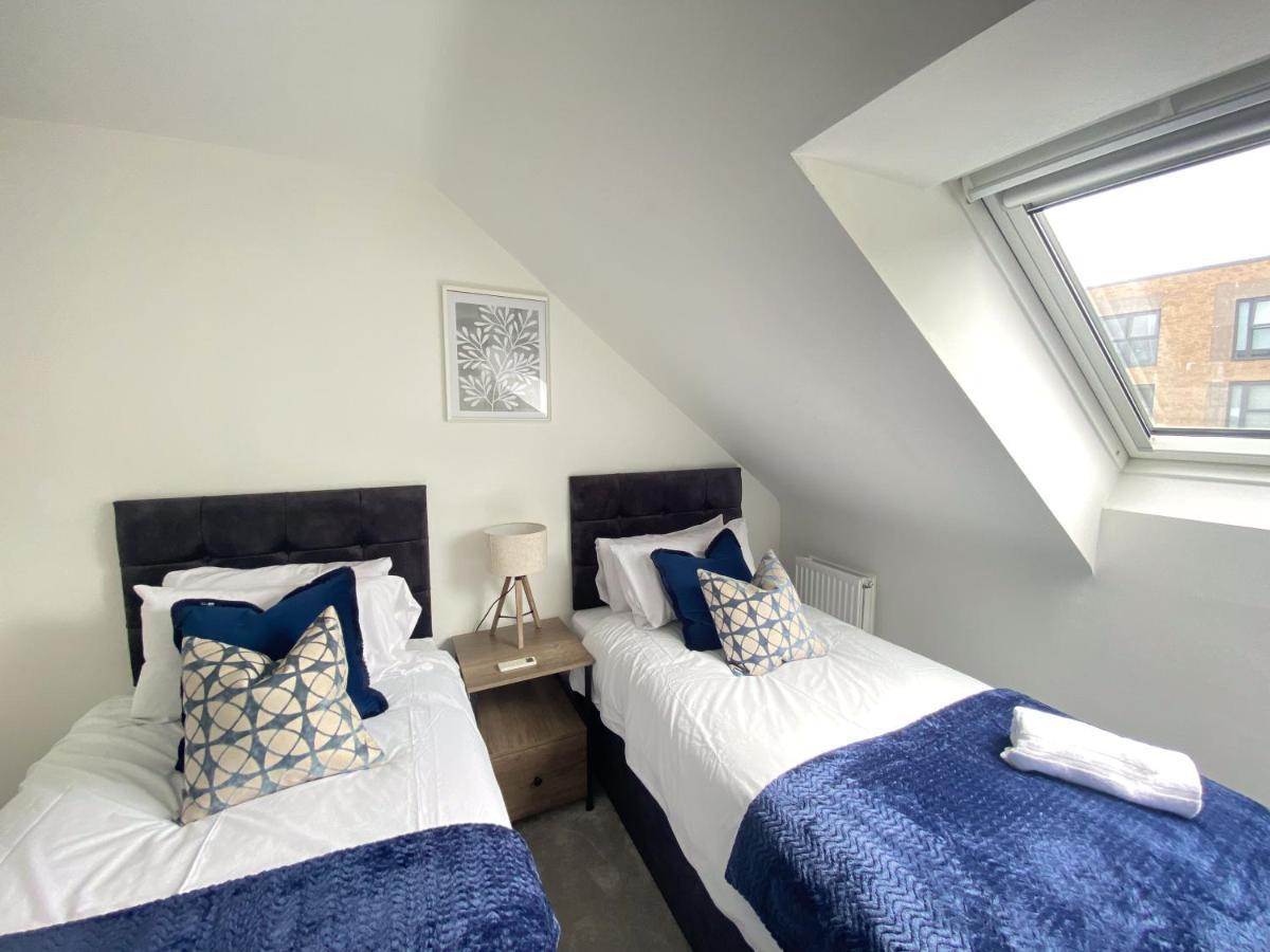 Holiday home Townhouse: Spacious Group With Secure Parking