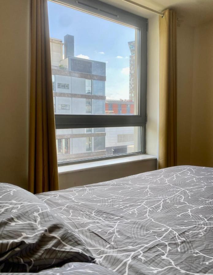 The Cube Side - One Bedroom With Balcony