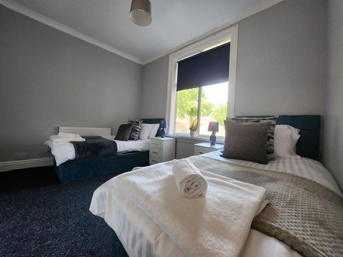 Apartment Elegant 5 Bedrooms Split Level *