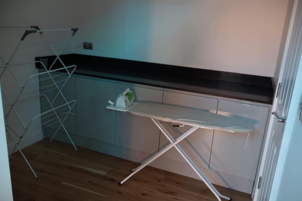 Modern House In Holiday home Birmingham