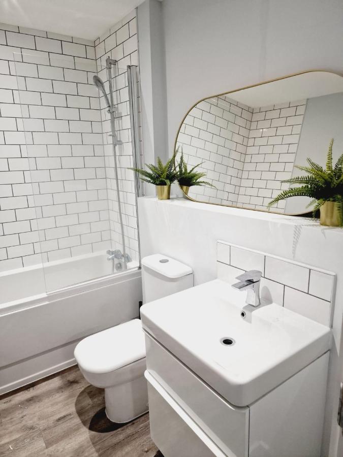 Rated Luxury In Centre Apartment