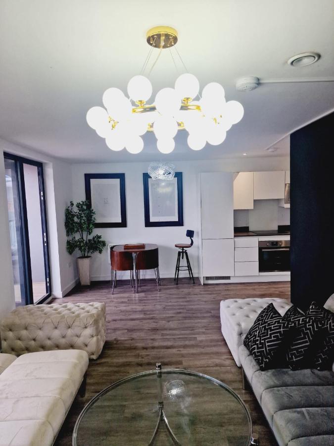 Rated Luxury In Centre