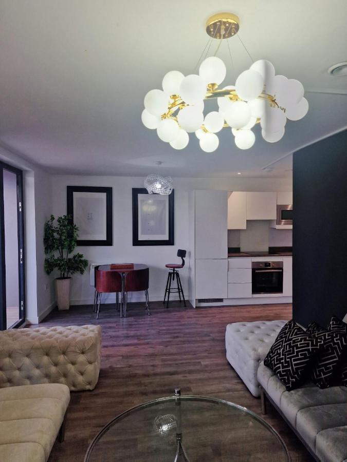 Rated Luxury In Centre