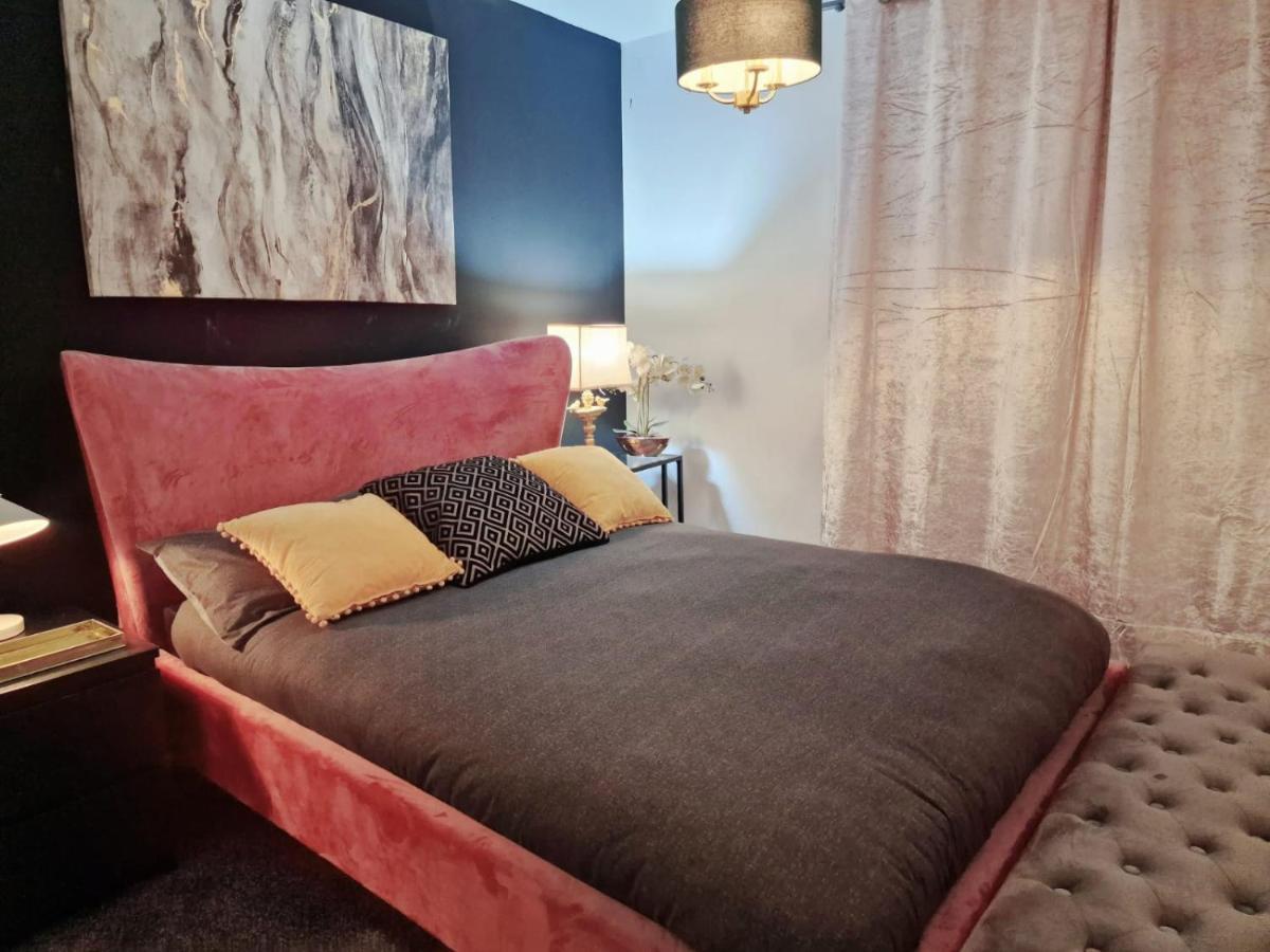 Rated Luxury In Centre Birmingham