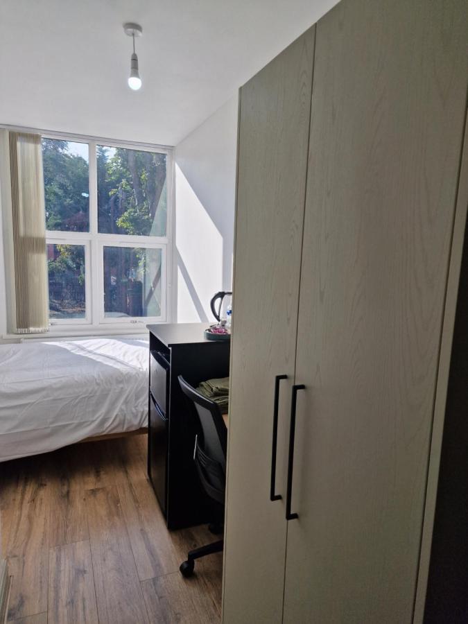 Guest house Roseneath Birmingham