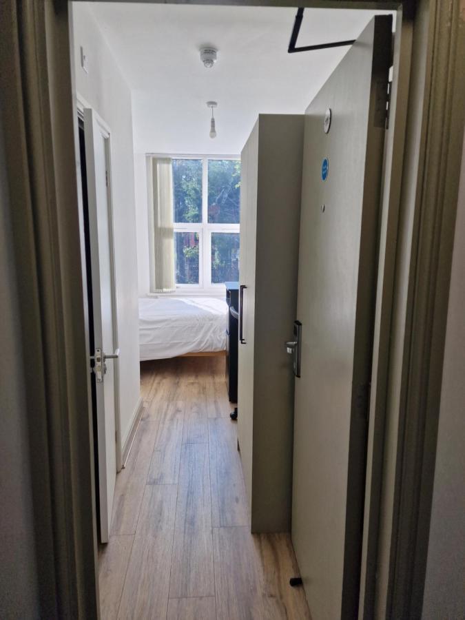 Roseneath Guest house *