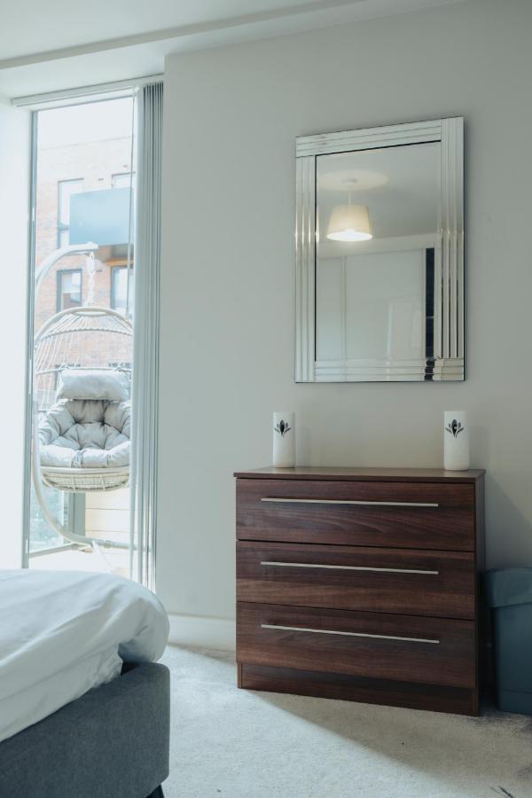 Stunning 2-bed In Center * Birmingham