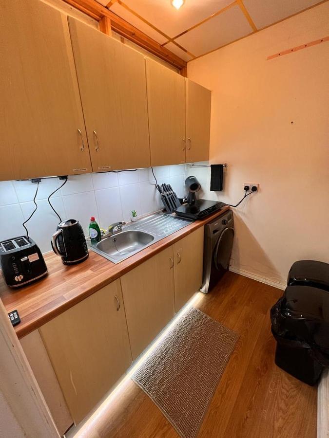 Emerald Studio Near Qe/uob * Birmingham