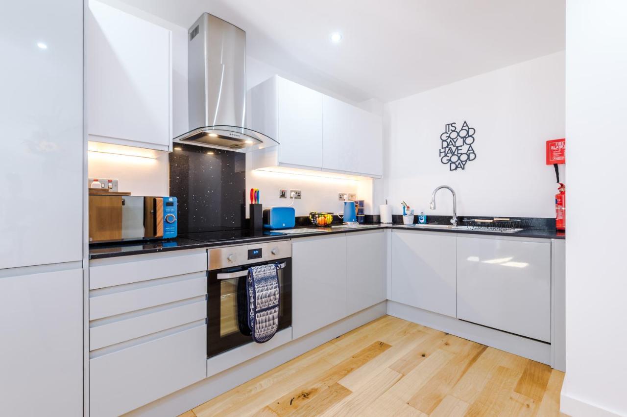 Apartment Stunning Centre By 53 Degrees In Birmingham, Ideal For Small Groups! Birmingham