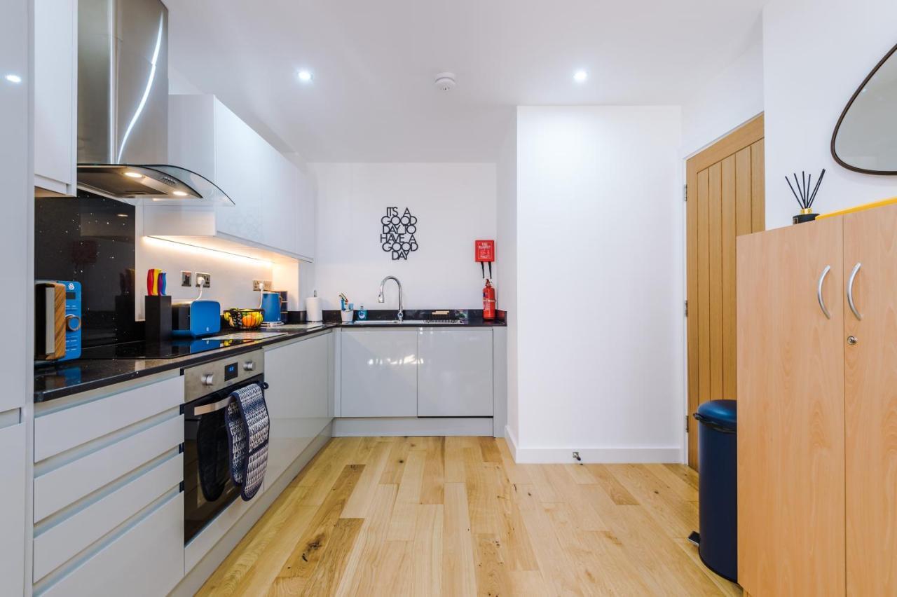 Stunning Centre By 53 Degrees In Birmingham, Ideal For Small Groups! * Birmingham