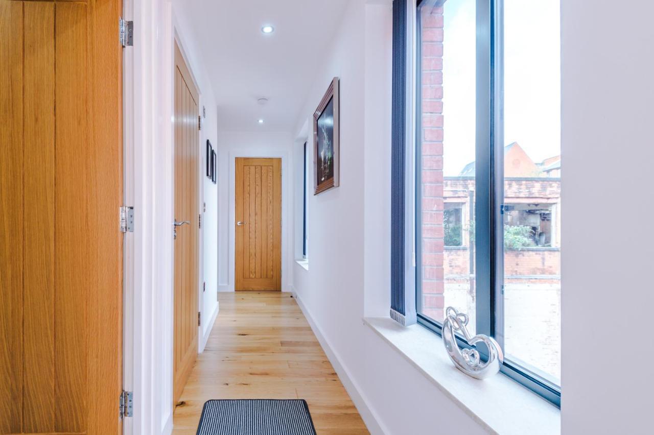 Apartment Stunning Centre By 53 Degrees In Birmingham, Ideal For Small Groups! *
