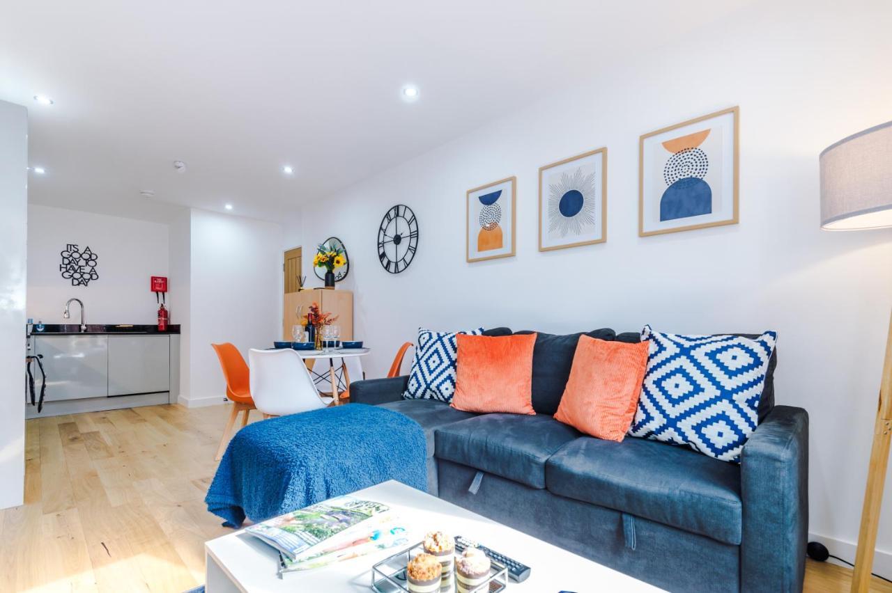 Stunning Centre By 53 Degrees In Birmingham, Ideal For Small Groups! Apartment *