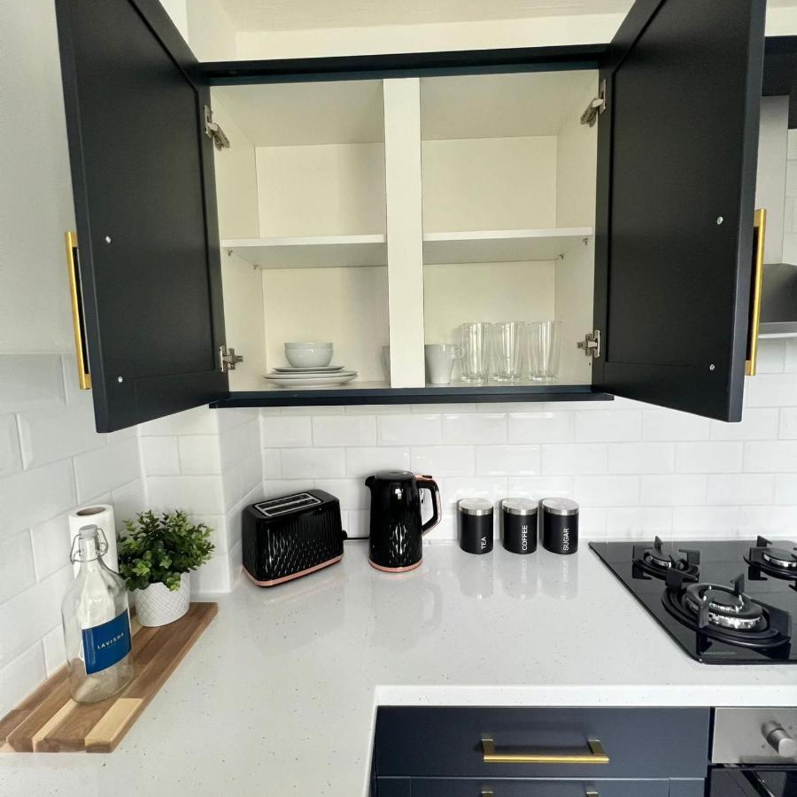 Apartment Stunning 2 Bedroom Centre With Free Parking *