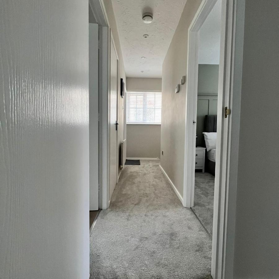 Stunning 2 Bedroom Centre With Free Parking * Birmingham