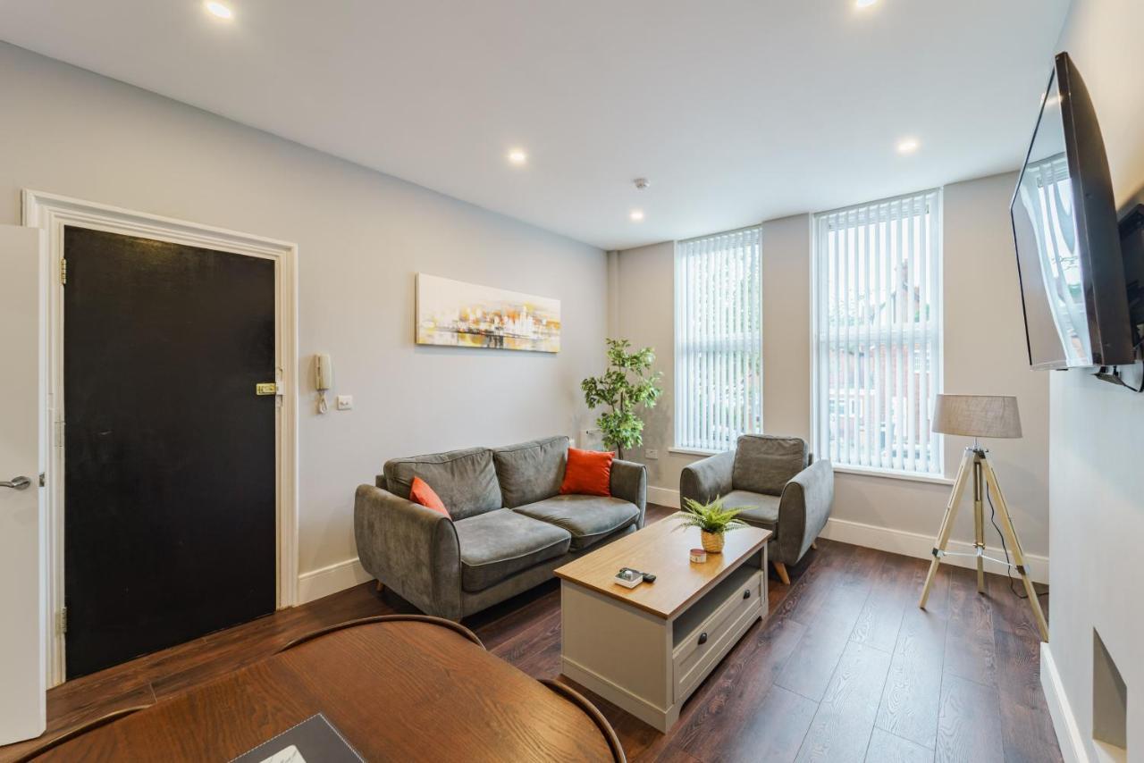 Augusta House - Moseley Apartment *
