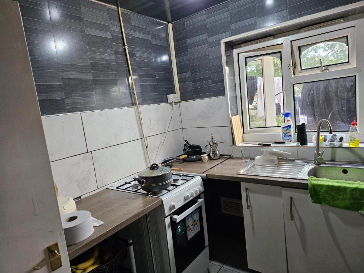 3 Bedroom Flat Homestay Birmingham