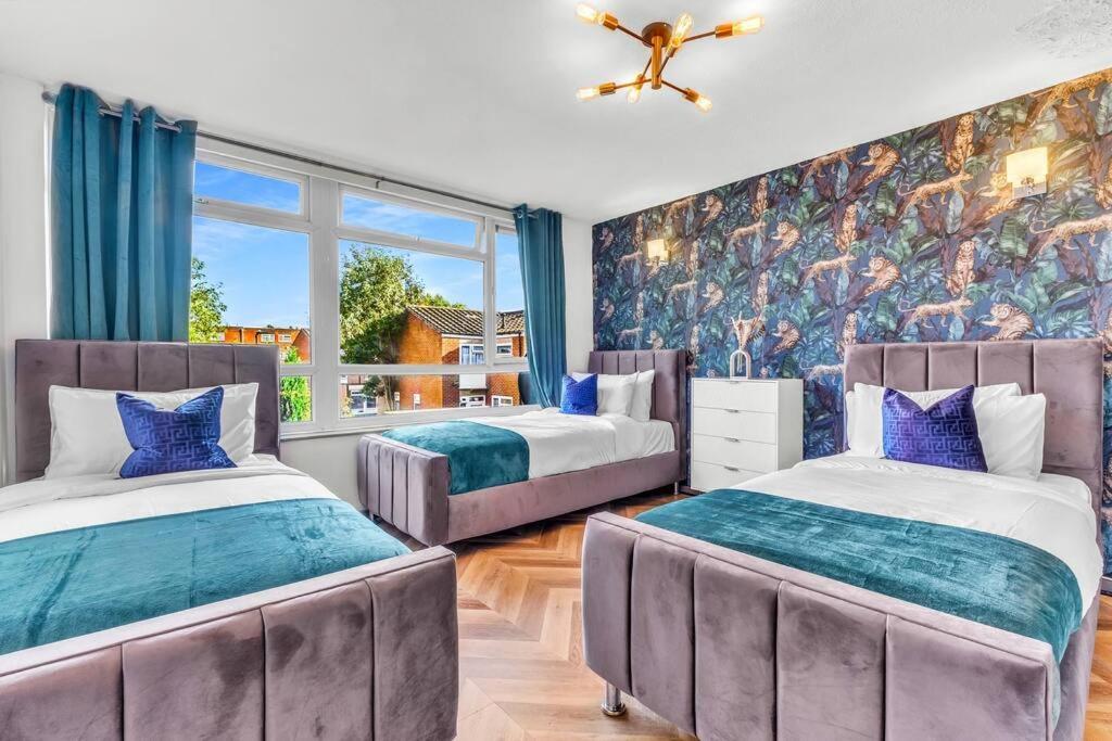 Holiday home Yinmae: Spacious 4-bedroom City Centre House With Free Parking