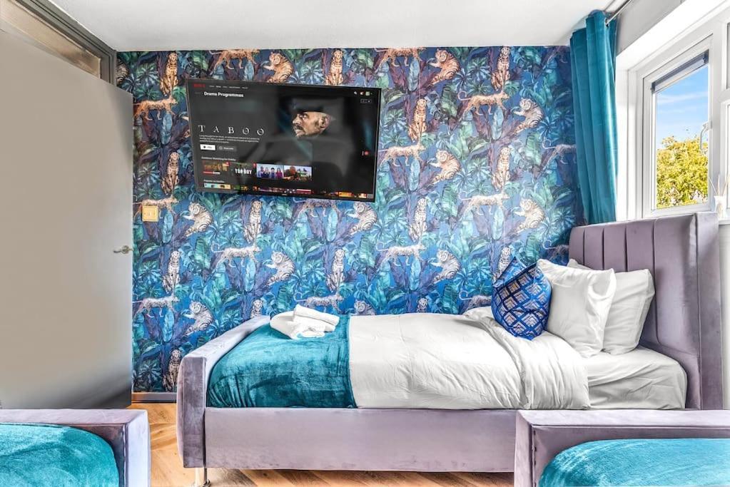 Yinmae: Spacious 4-bedroom City Centre House With Free Parking Birmingham
