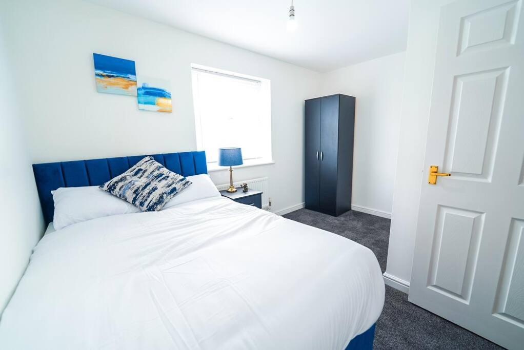 The Luxury Inn, Apartment *