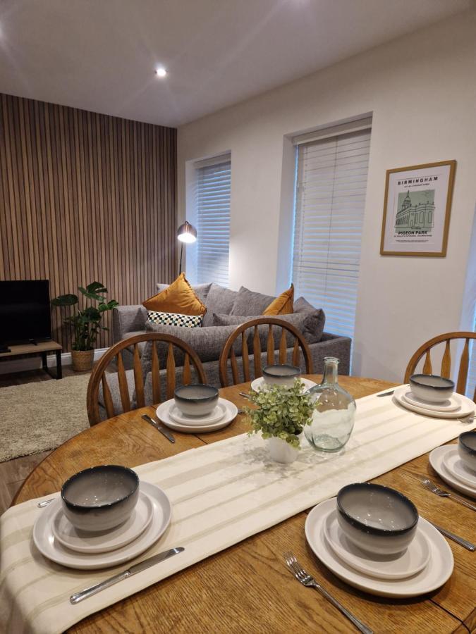 Large Jewellery Quarter - Sleeps 7! New * Birmingham