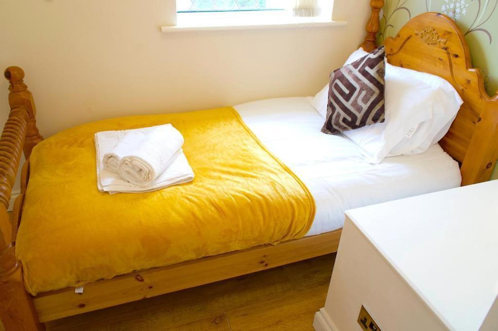 Holiday home 4 Bedroom Property In *