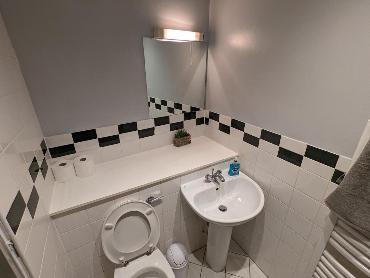 Brindley Apt - Free Parking! Next Door To Arena-sea Life! Birmingham