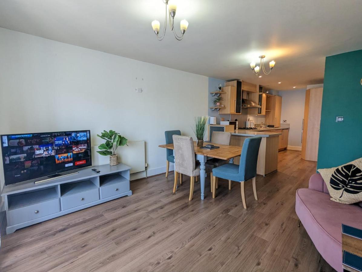 Brindley Apt - Free Parking! Next Door To Arena-sea Life! *
