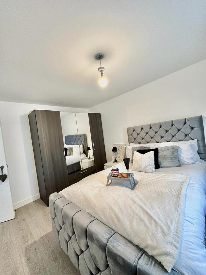 Modern And Spacious Flat *