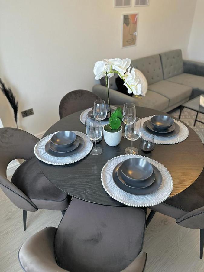 Apartment Modern And Spacious Flat *