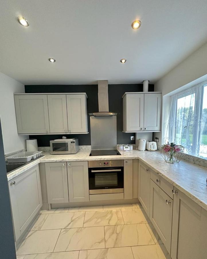 Modern And Spacious Flat * Birmingham
