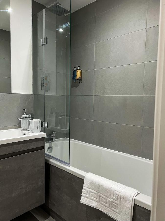 Elmardi - 2 Bedroom Centre Apartment