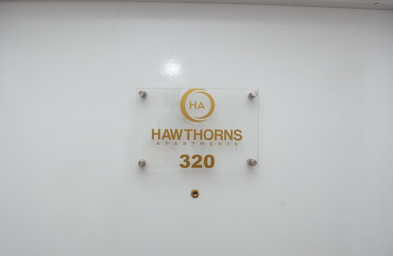 Apartment One Bedroom Serviced Smethwick Flat 320 *