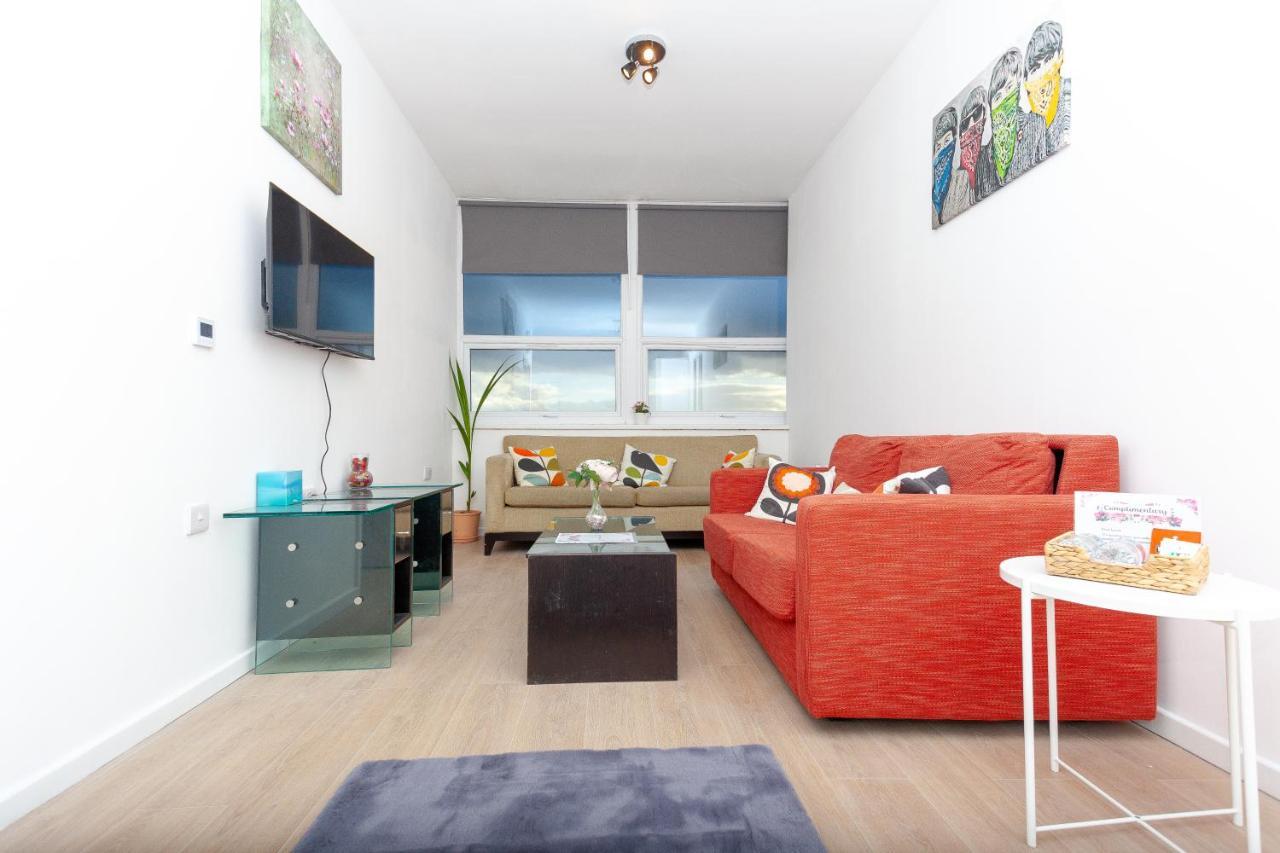 One Bedroom Serviced Smethwick Flat 319 Apartment Birmingham
