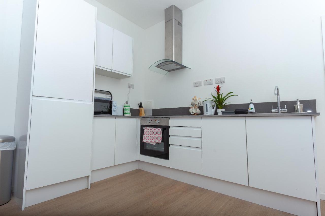 One Bedroom Serviced Smethwick F312 Birmingham