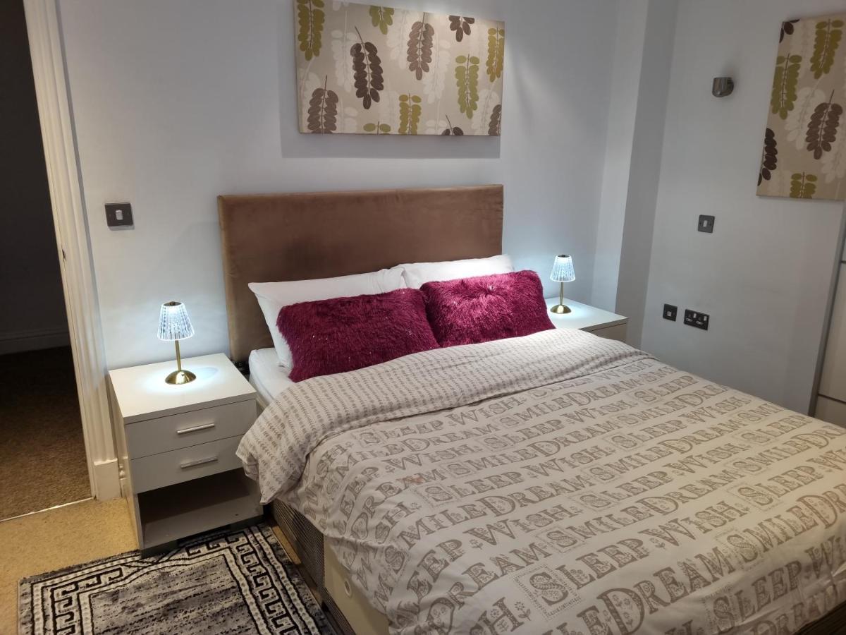 Apartment In New Street Birmingham