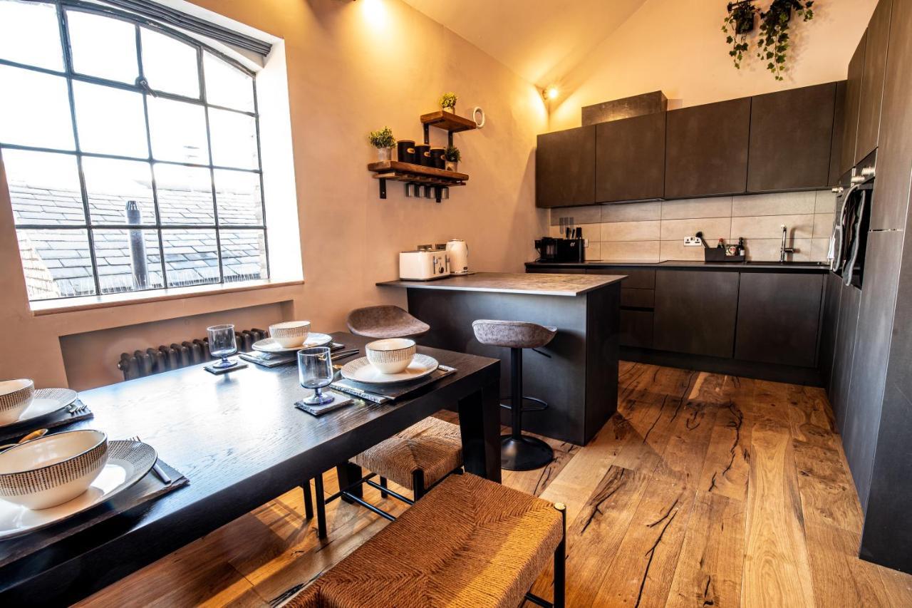 Holiday home Vip 3br Grade2 Luxurious Industrial House With Wood Fire, Electric Blinds And Big Cast Iron Windows In The Heart Of The Jq Birmingham
