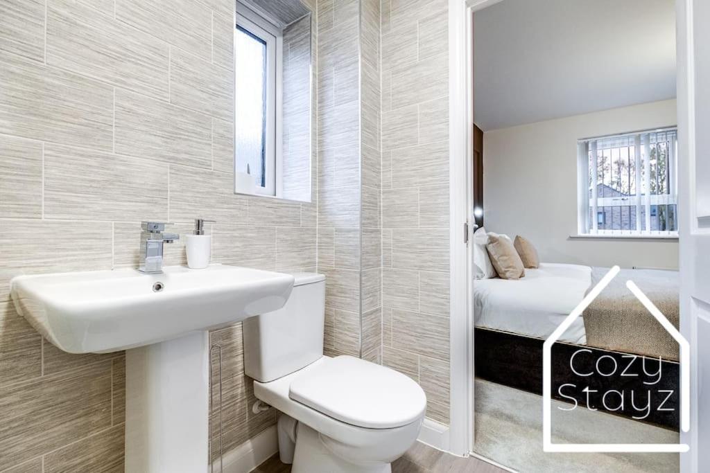 Newly Stunning Centre By Cozy Stayz Birmingham