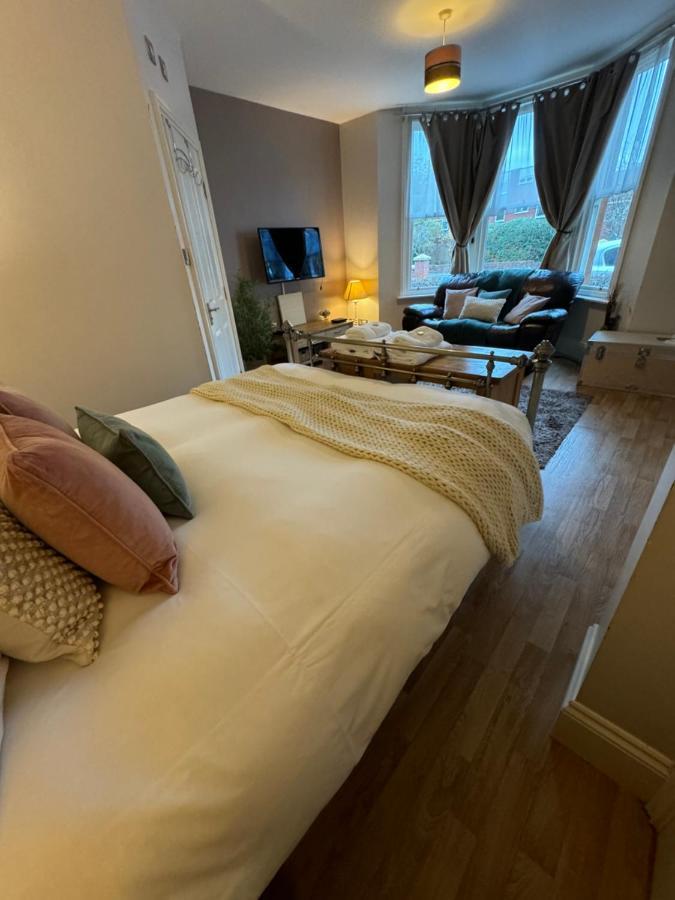 The Emerald Suite, Apartment