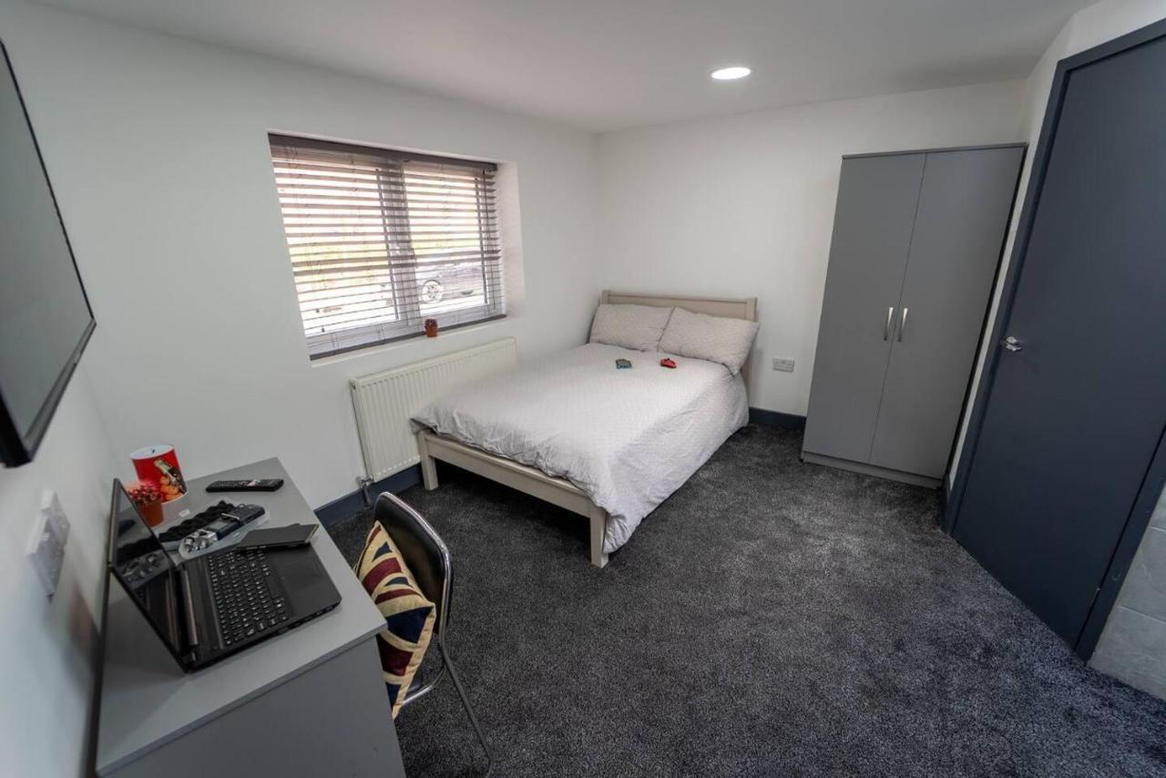 Captivating 1-bed In *