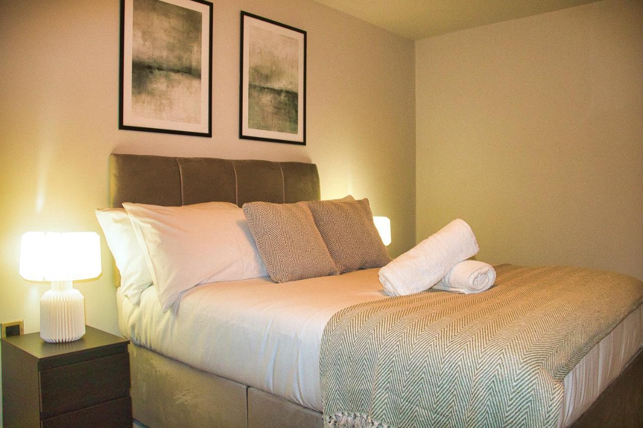 Ap - Luxury 2bed On Broadst Apartment *