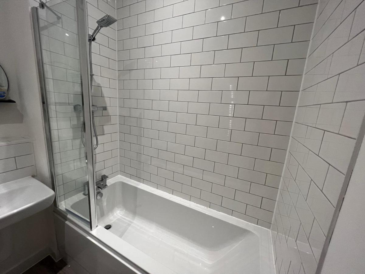 Blissful Retreat In - Sleeps 5 * Birmingham